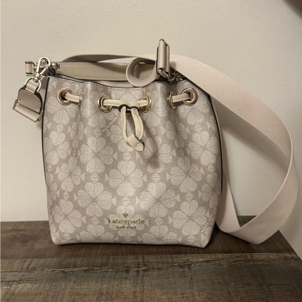 Kate Spade Cream Floral Crossbody Bag